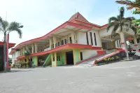 Hotel King's Hotel dekat Masjid Al Fath SPBU