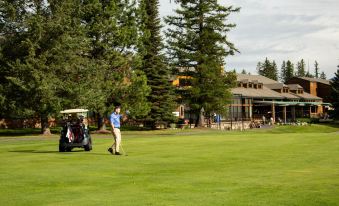 Grouse Mountain Lodge