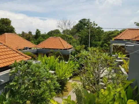 Pandawa Beach Homestay Отели рядом с достопримечательностью «Пляж Саванган»