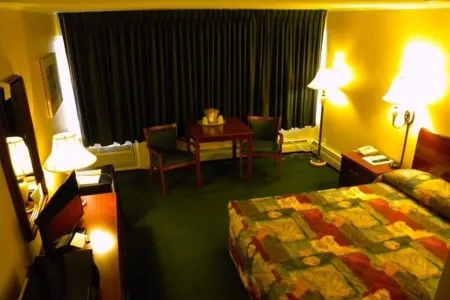 Baxter Park Inn