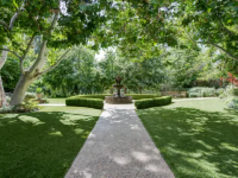 The Garland Hotels near Universal Studios Hollywood