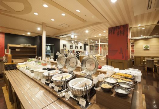 4. 리치몬드 호텔 ..