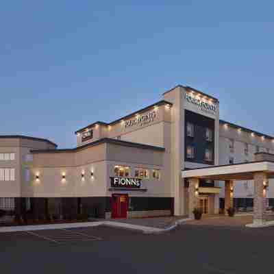 Four Points by Sheraton Vaughan Hotel Exterior