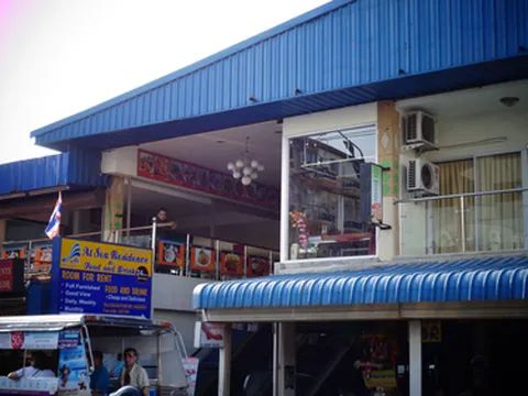 รูปภาพของAt sea residence