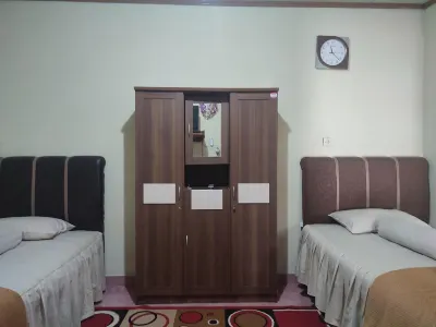 Penginapan Griya Aulia Hotel a 