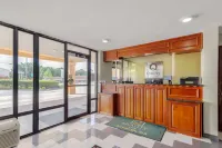 Quality Inn Hotels in Acworth