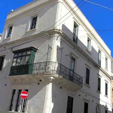 Corner Hostel