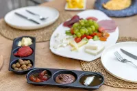 Melanippe Relaxing Hotel (+14) - breakfast