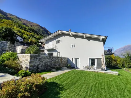 Ronscione Bellavista Hotels in Samolaco