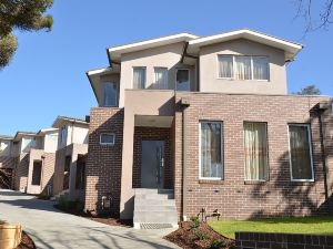 Melbourne Luxury Villa at Doncaster