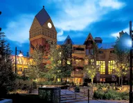 Hilton Grand Vacations Club Whistler Hotels in Whistler