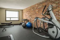 Super 8 by Wyndham Timmins on Hotels in Timmins