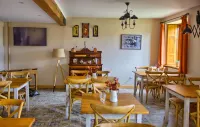 Hotel Colonial de Santillana - bar