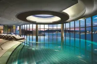 Altira Macau - Pools