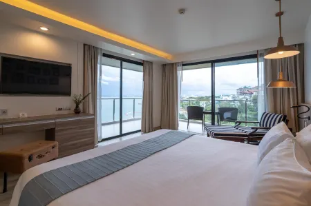 Golden Tulip Pattaya Beach Resort