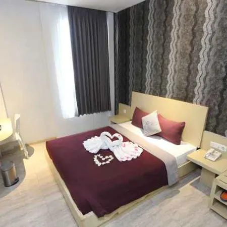 Octopuss Wellness Hotel & Spa