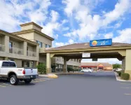 Spark by Hilton Fountain Hills Scottsdale Hotels in Fountain Hills