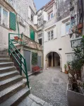 That Place Studio Apartment Hotels in Trogir