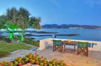 Noon Beyond Accommodation Hotels in Kimolos