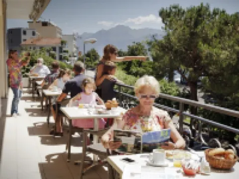 ホテル グラニオ オー ラック ムラルトのホテル