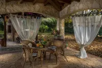 La Perla Nera B&B Các khách sạn ở Regalbuto
