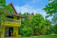 Chez Charly Bungalow Các khách sạn ở Nai Yang Beach