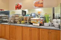 Quality Inn & Suites - Jefferson City - breakfast