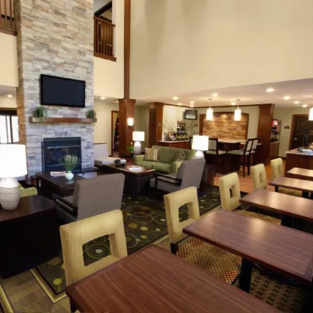 Staybridge Suites OMAHA WEST by IHG