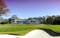 Riverside Oaks Golf Resort Hotels in Wheeny Creek