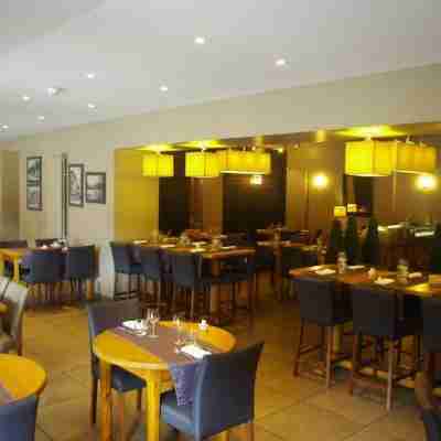 Logis Hotel Burnichon Dining/Meeting Rooms