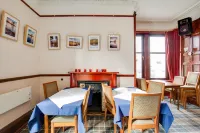 Richmond Arms - Adults Only