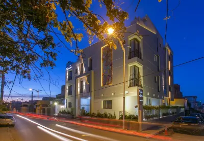 Madaure Hotels near club des pins staoueli