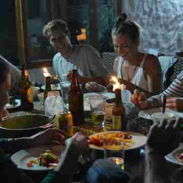 Unawatuna Hostel Honey Packers Dining/Meeting Rooms