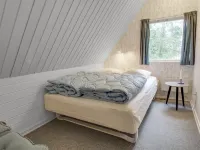 "Emilla" - 3.8km from the Sea