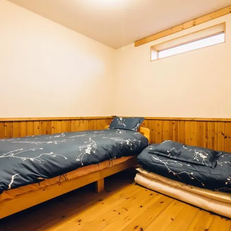 Lake Toya Private Log House