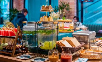 Seahorse Tropical Da Nang Hotel by Haviland