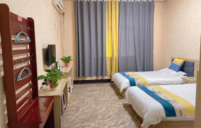 Jiayuan Hotel