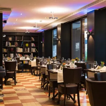 Royal Hotel - Urban Living