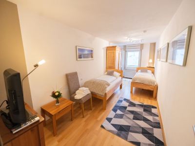 Five-Bedroom Room Jula Photo