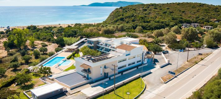 Paradise Resort Hotels in Messenia