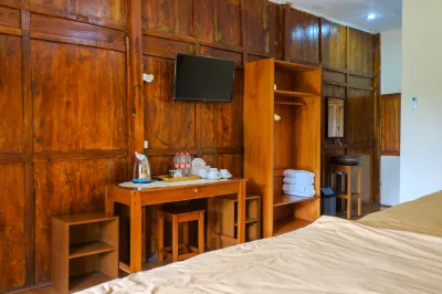 Villa Riverside Kalijeruk Yogyakarta Hotel dekat Depo Pasir Pak Yono 2