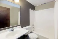 Super 8 by Wyndham Carroll Hotels in Carroll