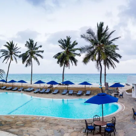 Jacaranda Indian Ocean Beach Resort
