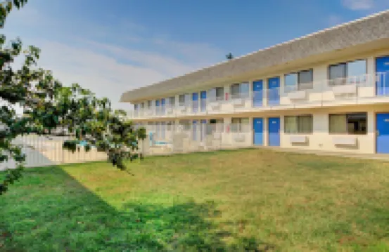 Motel 6 Wichita, KS