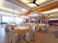Ponderosa Golf & Country Resort - Pools