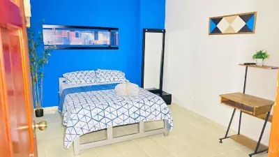 Hostal la Cigarra فنادق في بالبوا