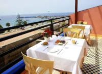 Hotel Reveron Plaza Hotels in Los Cristianos