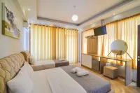 Hotel Milo Hotel berhampiran Plazhi Ksamilit