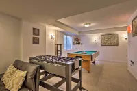 Spacious Thornton Home 15 Mi to Downtown Denver! - WiFi