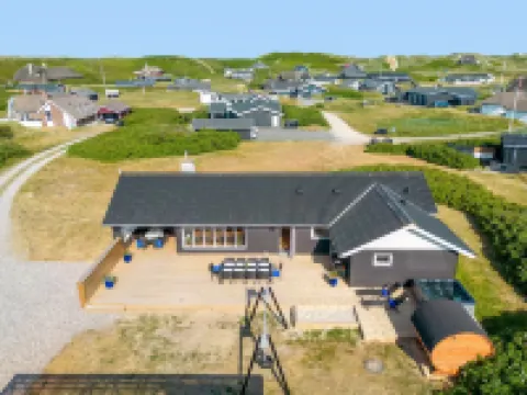 "Hillevi" - 200m from the Sea Hotels in 